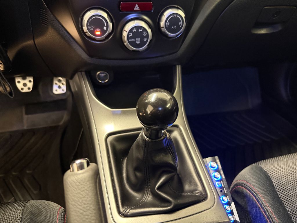 2013 Subaru Impreza WRX - Photo 22