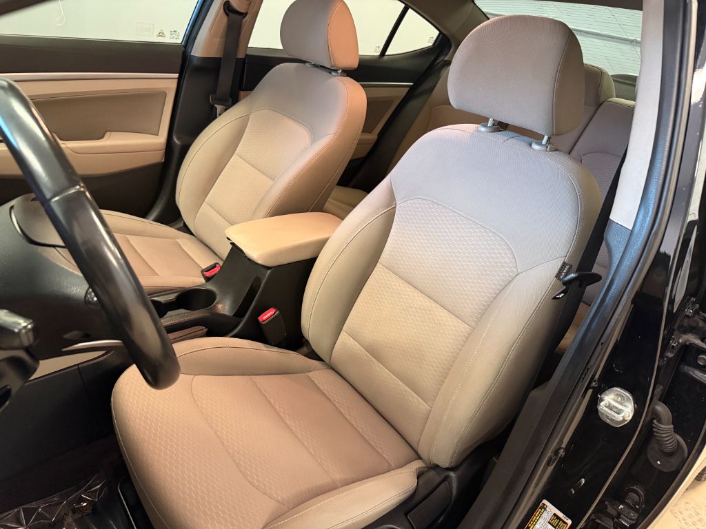2020 Hyundai Elantra Value Edition - Photo 15