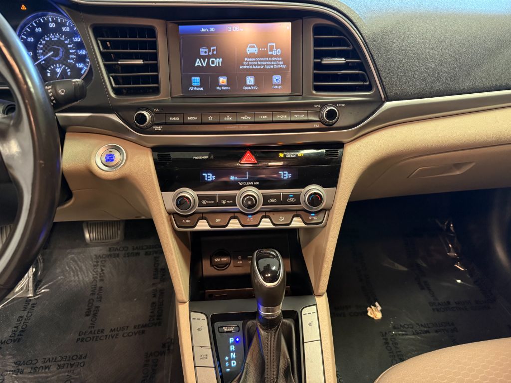 2020 Hyundai Elantra Value Edition - Photo 21