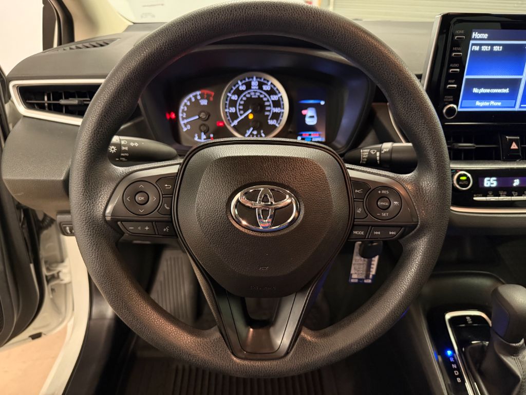 2020 Toyota Corolla LE - Photo 15